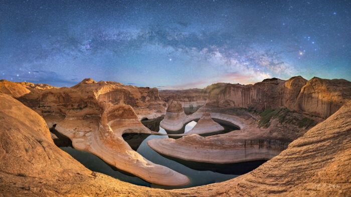 Reflection Canyon by Bill Belvin