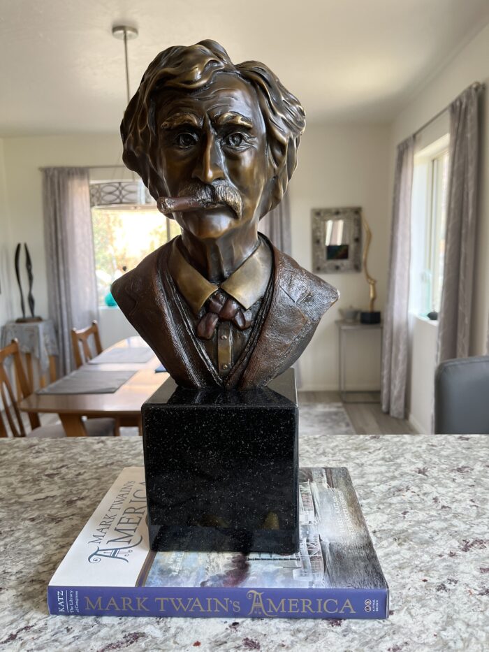 Bronze Sculpture of Mark Twain by Dennis Sohocki